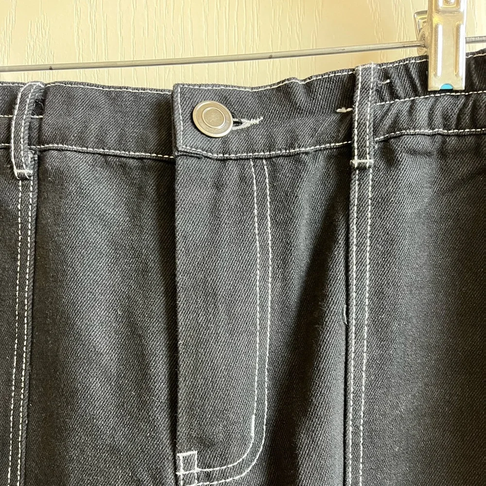 White Fox Black Wide Leg 90s High-waist Cargo Jean  NWT - Picture 2 of 10